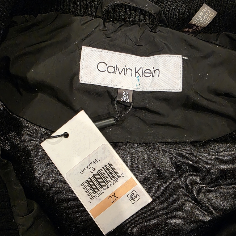 Calvin Klein Black Quilted Vest - Picture 3 of 5